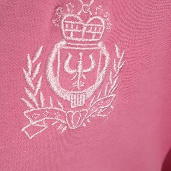 Shirt - Picture 3 of 4